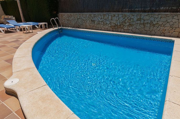 Vakantiehuis Villa Ses Ancores - 300 meter vom Strand