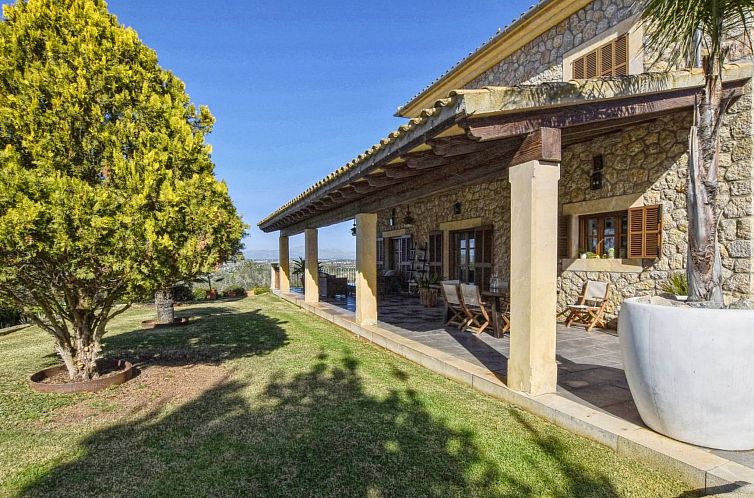 Vakantiehuis Wunderschönes Ferienhaus in Ariany mit Private