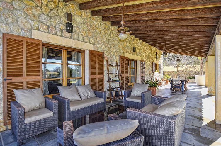 Vakantiehuis Wunderschönes Ferienhaus in Ariany mit Private