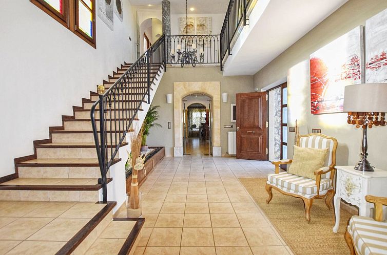 Vakantiehuis Wunderschönes Ferienhaus in Ariany mit Private