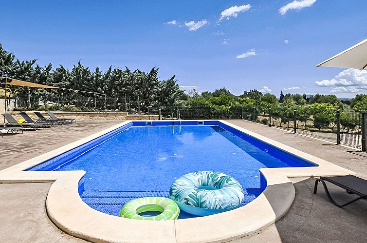 Vakantiehuis Finca mit großem eingezäunten Pool und Klimaa