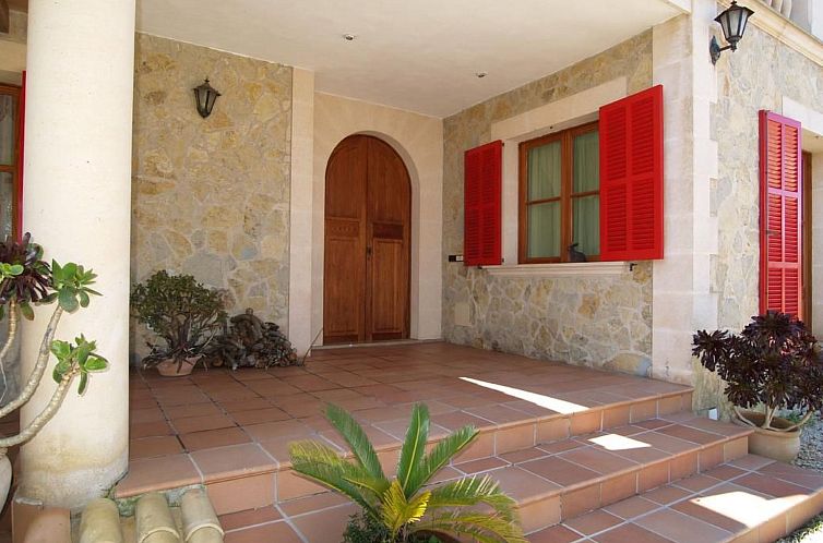 Vakantiehuis Finca mit Garten, Grill und Terrasse