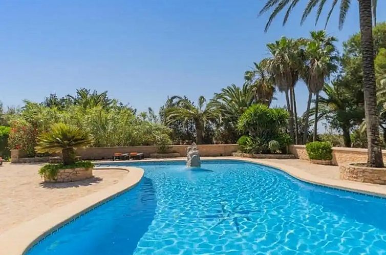 Villa Jardi