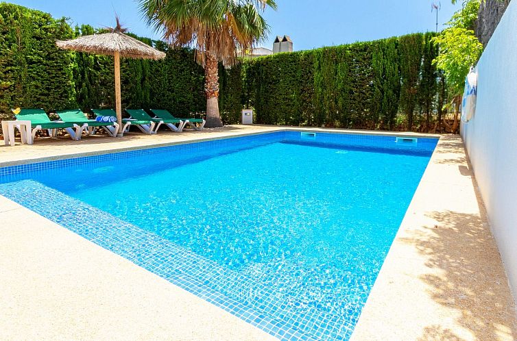 Vakantiehuis Chalet 'Lagoa' mit privatem Pool