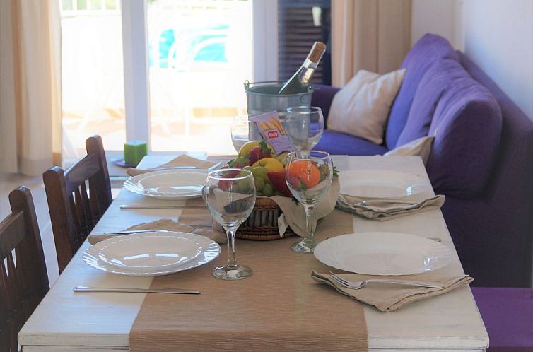Appartement Bungalow con piscina