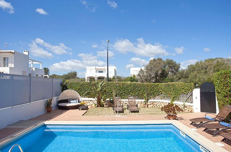 Vakantiehuis Chalet "Casa Hector" 300m vom Strand und Schwim