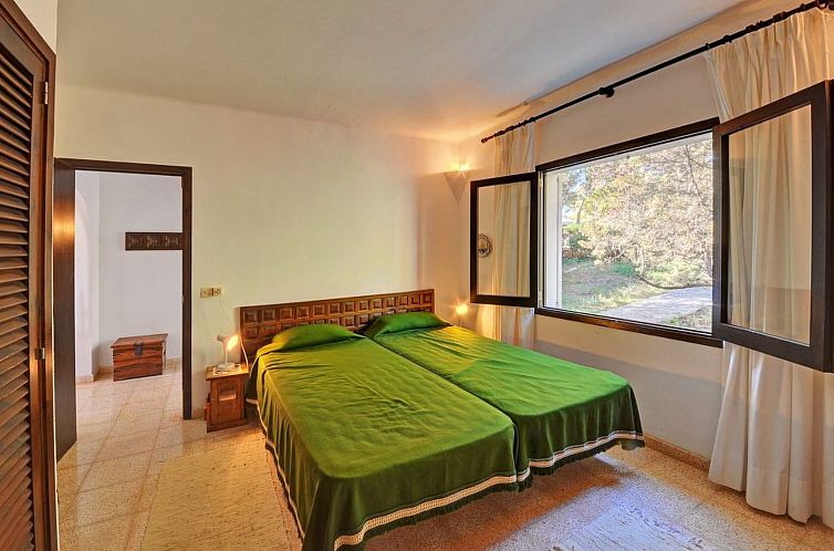Vakantiehuis Einfaches Ferienhaus für 6 Personen in erster 
