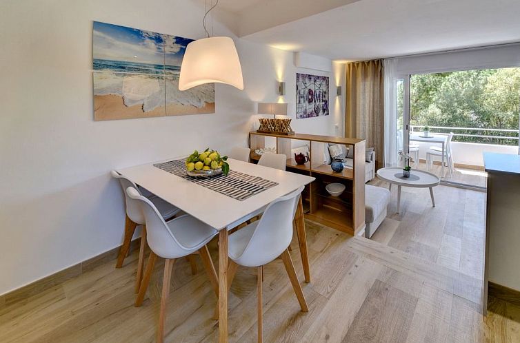 Appartement Neu renoviertes, modernes Apartment für 4 Perso