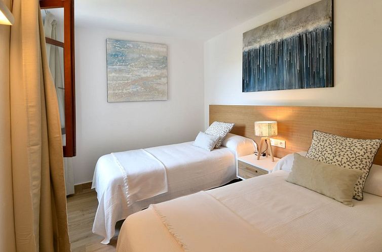 Appartement Neu renoviertes, modernes Apartment für 4 Perso