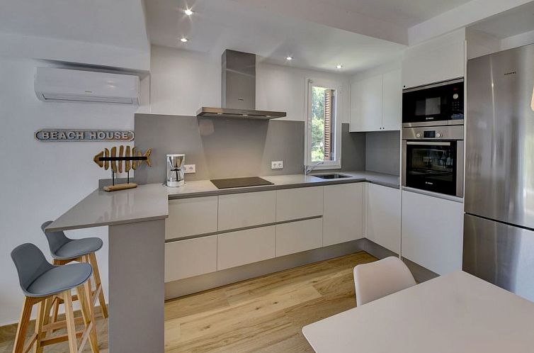 Appartement Neu renoviertes, modernes Apartment für 4 Perso
