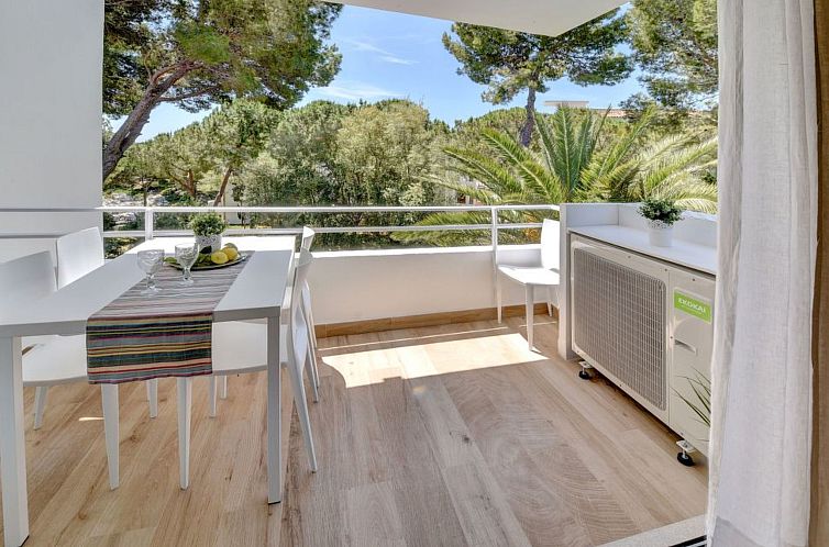 Appartement Neu renoviertes, modernes Apartment für 4 Perso