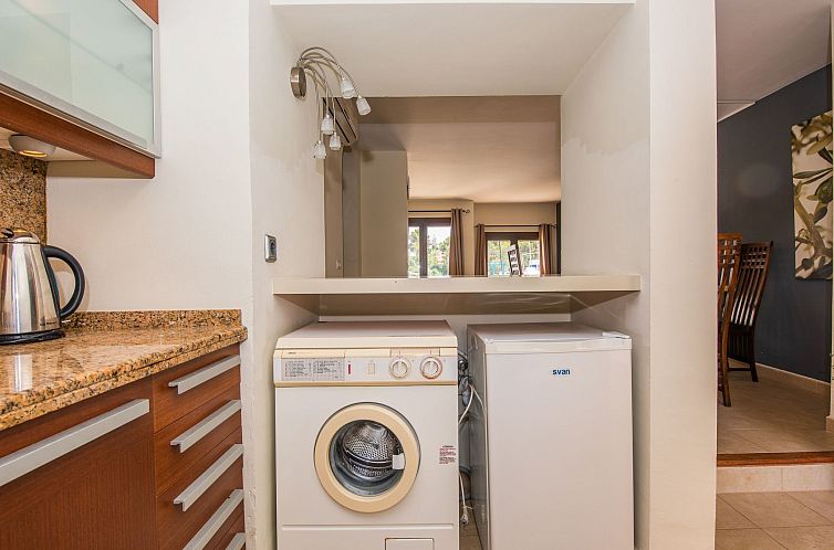Appartement Porto Cari 6