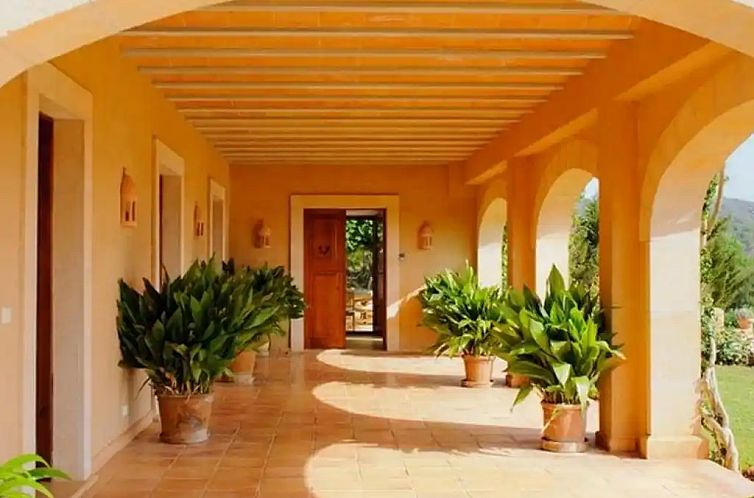 Villa Penya Redona