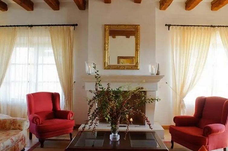 Villa Penya Redona