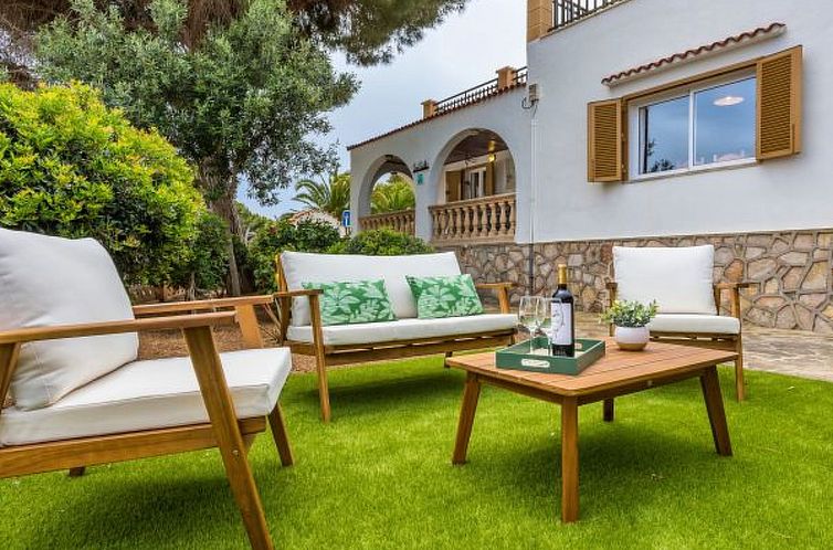 Guest house 16012707 - Holiday property Mallorca - Vakantiehuis Can Castello