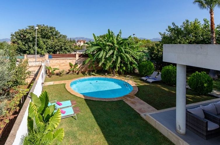 Vakantiehuis "Villa Almez