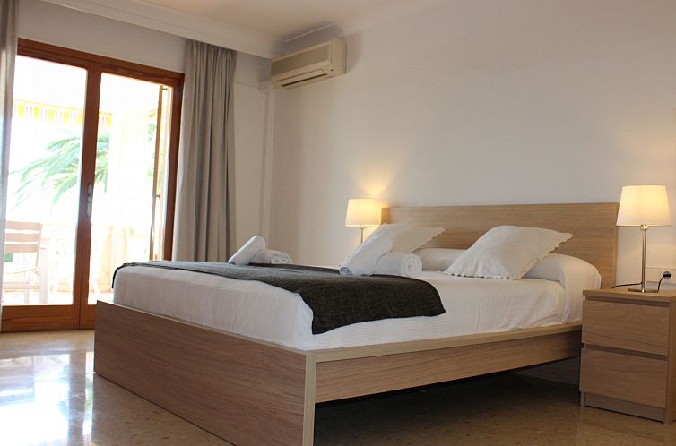 Vakantiehuis VILLA CAN RIBES - OASIS PALMA