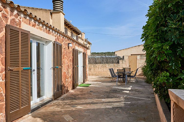 Vakantiehuis Rustikale Villa mit privatem Pool