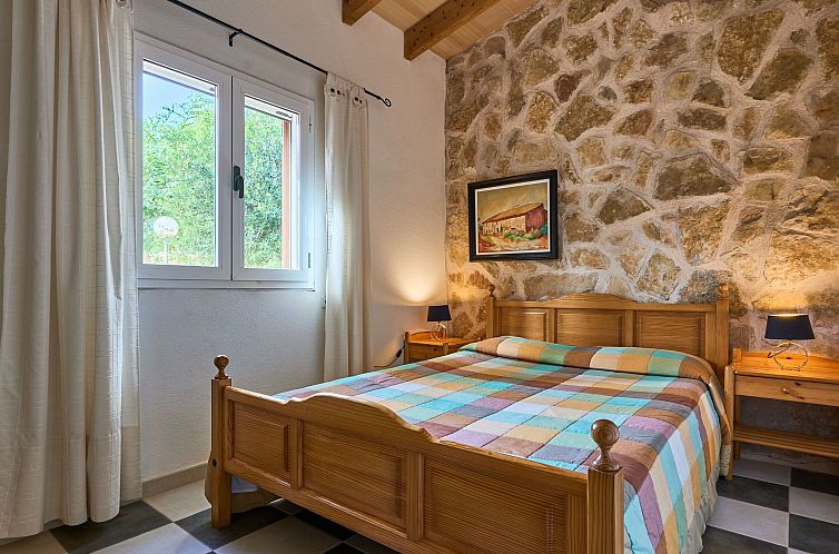 Vakantiehuis Rustikale Villa mit privatem Pool