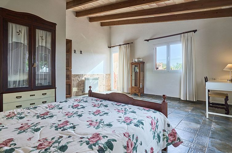 Vakantiehuis Rustikale Villa mit privatem Pool