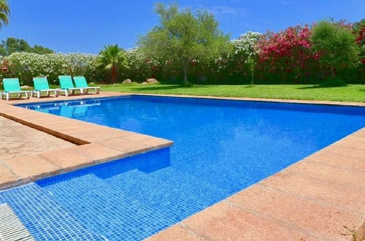 Vakantiehuis Poolfinca Can Acebal