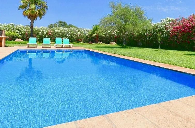 Vakantiehuis Poolfinca Can Acebal