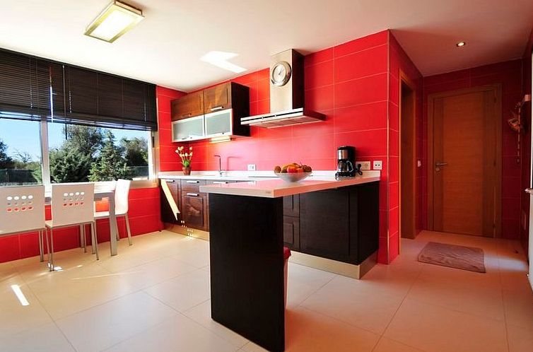 Vakantiehuis Schönes modernes Ferienhaus C84MLL