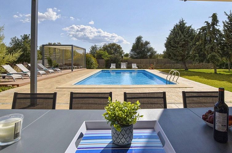 Vakantiehuis Wunderschönes Ferienhaus in Binissalem mit Pri