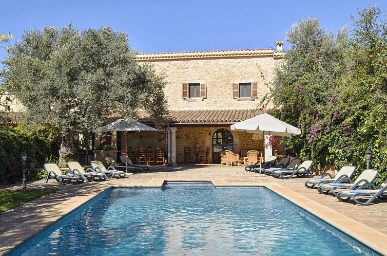 Vakantiehuis Charmantes Ferienhaus in Búger mit Privatem Po