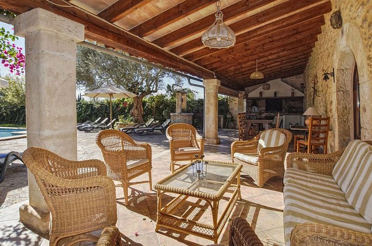 Vakantiehuis Charmantes Ferienhaus in Búger mit Privatem Po