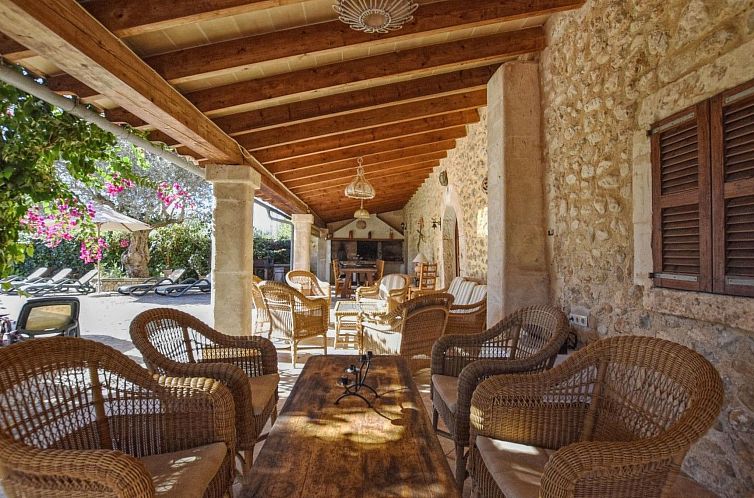 Vakantiehuis Charmantes Ferienhaus in Búger mit Privatem Po