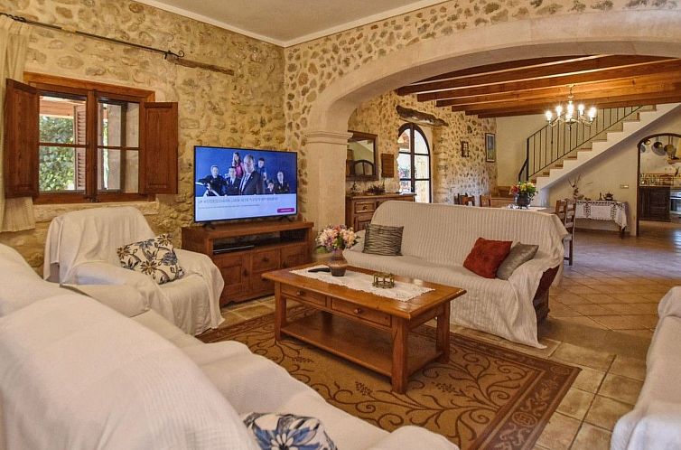 Vakantiehuis Charmantes Ferienhaus in Búger mit Privatem Po