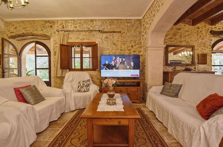Vakantiehuis Charmantes Ferienhaus in Búger mit Privatem Po