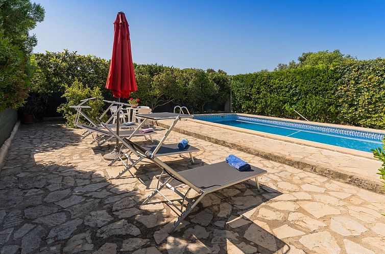 Vakantiehuis "Sa Sini" mit Terrasse