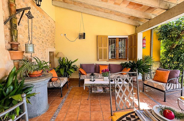 Vakantiehuis "Sa Sini" mit Terrasse
