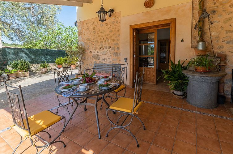 Vakantiehuis "Sa Sini" mit Terrasse