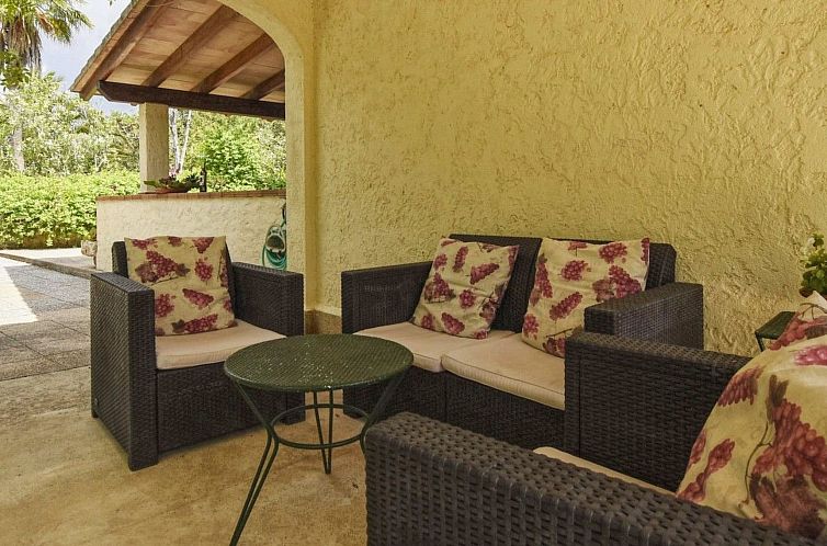 Vakantiehuis Ferienvilla mit privatem Pool