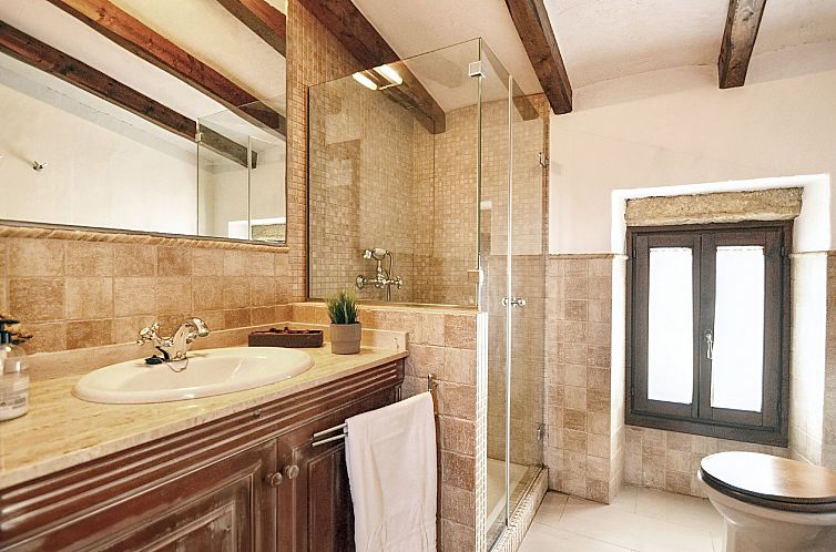 Vakantiehuis Restauriertes Landhaus in Búger