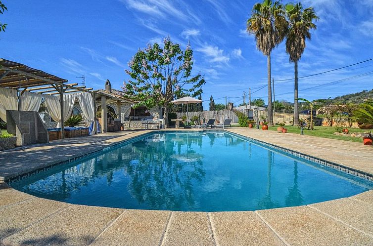 Vakantiehuis Gemütliches Landhaus mit Panoramablick, Pool u