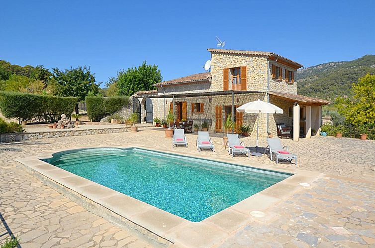 Vakantiehuis in Selva mit Gepflegtem Garten