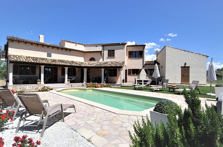 Vakantiehuis Villa SON RUBI en Selva (Serra de Tramuntana) c