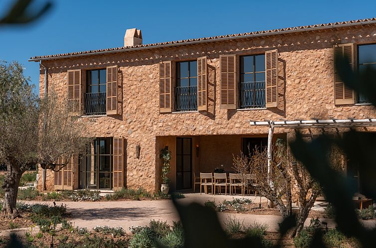 Vrijstaande woning in Alaro