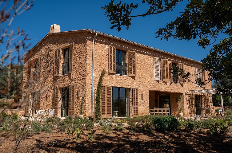 Vrijstaande woning in Alaro