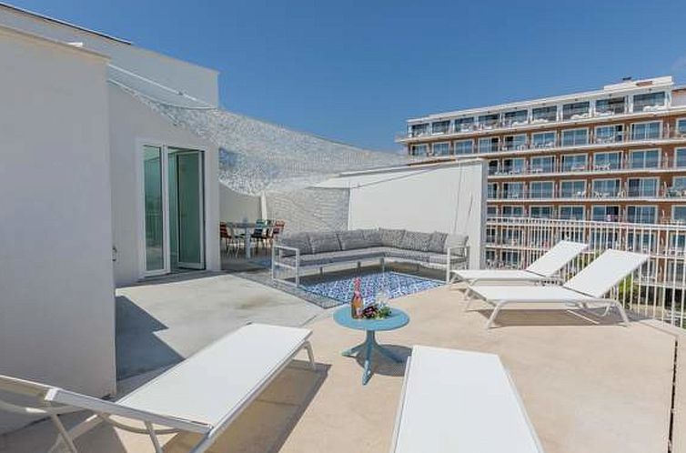 Appartement Tolle Wohnung in S'illot-Cala Morlanda mit Terra