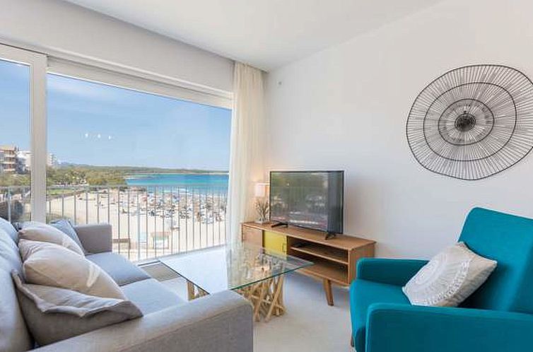 Appartement Tolle Wohnung in S'illot-Cala Morlanda mit Terra