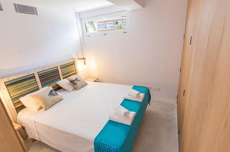 Appartement Tolle Wohnung in S'illot-Cala Morlanda mit Terra