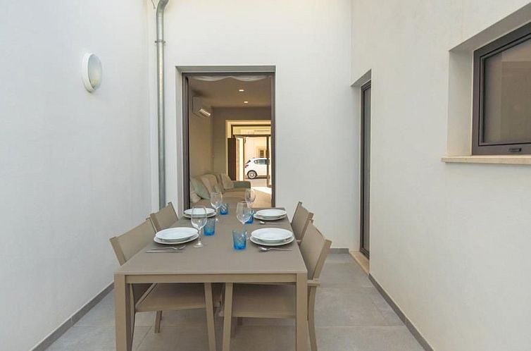 Vakantiehuis Schönes mediterranes Haus in der Nähe des Mee