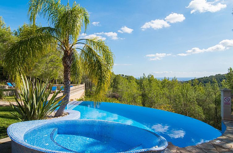 Vakantiehuis "Sa Mola" mit Terrasse