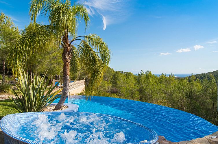 Vakantiehuis "Sa Mola" mit Terrasse