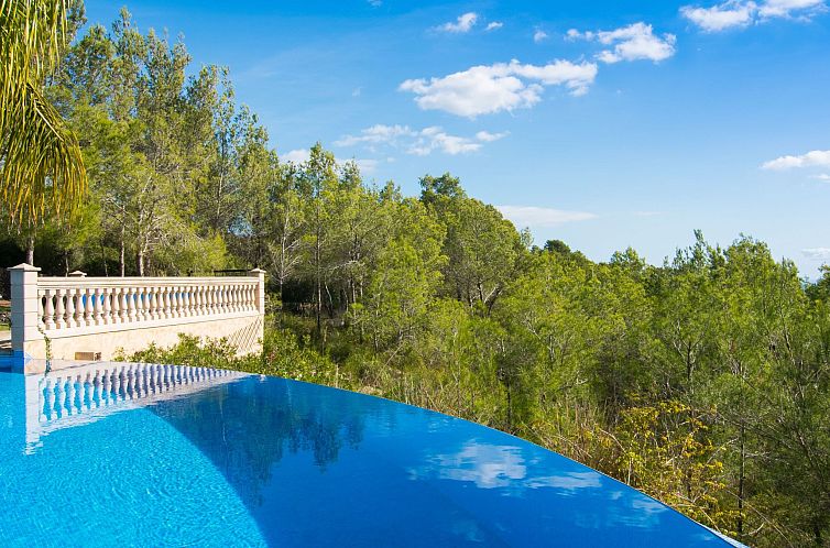 Vakantiehuis "Sa Mola" mit Terrasse